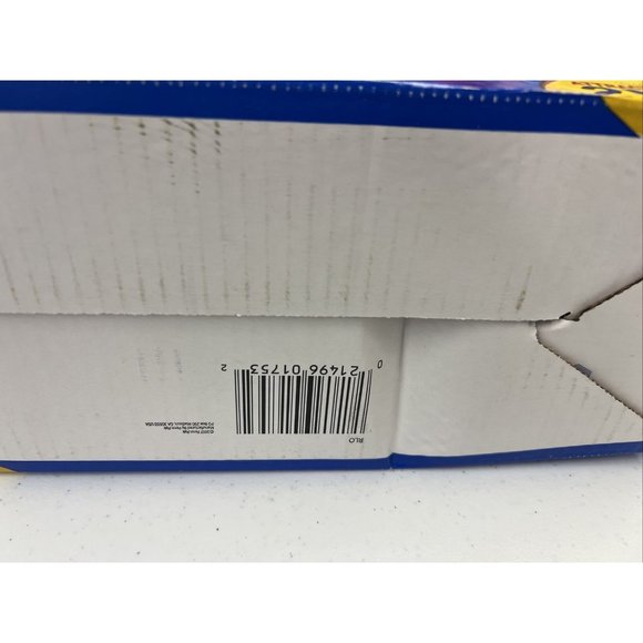 Pennington Glass Hummingbird Feeder & 2 packs of 80oz Nectar - Picture 5 of 6